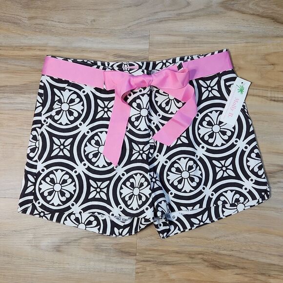 🔹️NWT Molly B Black and White Print Belted Shorts Size 6 - Picture 1 of 11